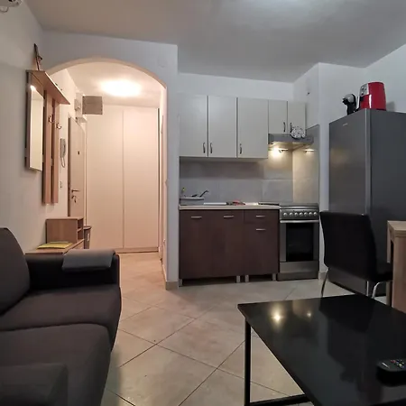 Kaliora Apartment